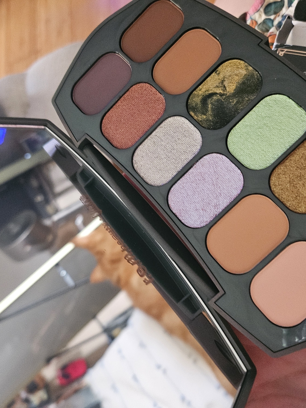 Wicked For Good Ozian Forest Eyeshadow Palette - Green - Picture 2 of 4
